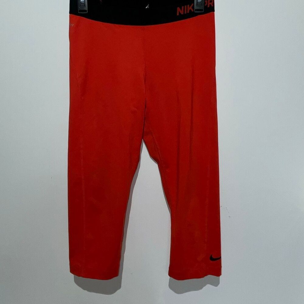 Nike Pro Women's Red Black Dri-FIT Capri Compression Training Leggings Large‎